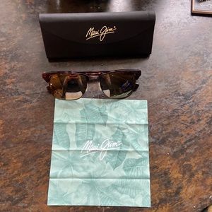 Maui Jim unisex sunglasses 257 Kawika Gold BRZ